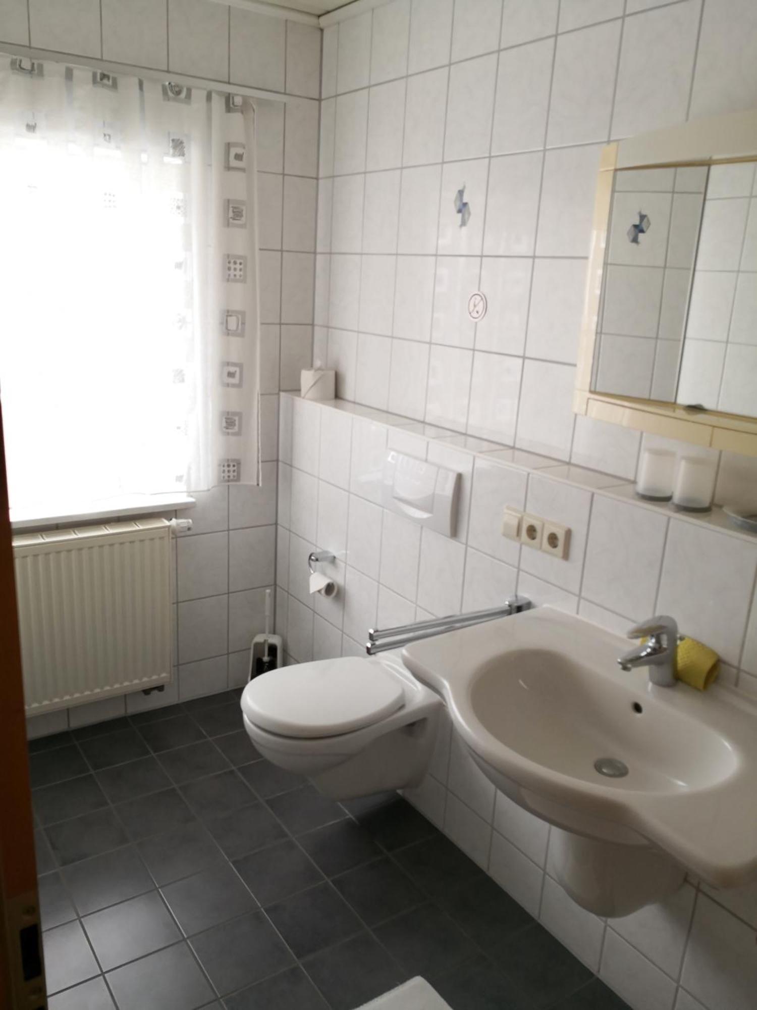 Gaestehaus Und Fewo Lamm Garni 블라우보이렌 외부 사진